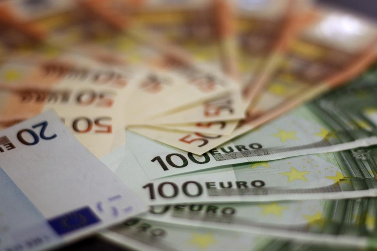 blocco degli stipendi pubblici